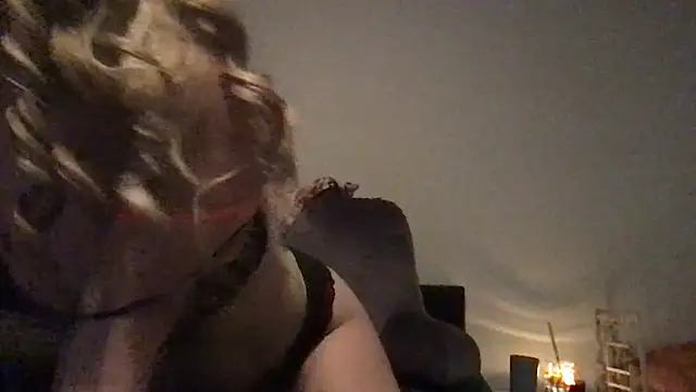 Snapshot of wet_alleycat chatting on 05.15.26 wet alleycat online show from 05.15.26