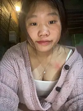 Snapshot of bumbaba chatting on 03.17.26 bumbaba online show from 03.17.26