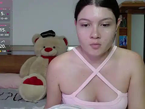 18 girl online show from 10.18.25