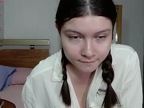 18 girl online show from 11.01.25