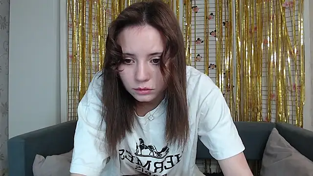 Snapshot of evaa_here_ chatting on 01.07.26 evaa here online show from 01.07.26