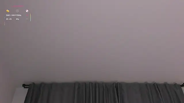 Snapshot of NadiaGnegy chatting on 10.26.25 NadiaGnegy online show from 10.26.25