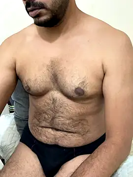 Handsome8677 online show from 11.03.25