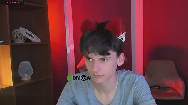 Snapshot of jordi_ser chatting on 11.19.25 jordi ser online show from 11.19.25