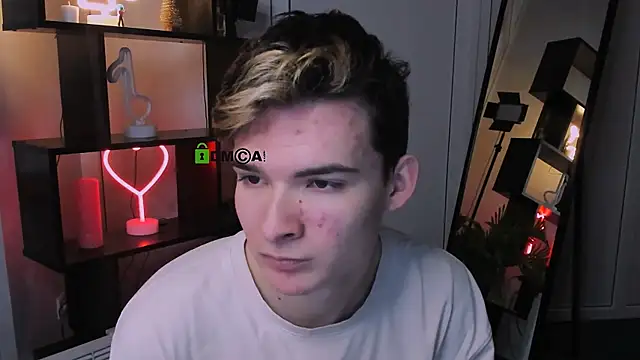 Snapshot of jordi_ser chatting on 12.20.25 jordi ser online show from 12.20.25