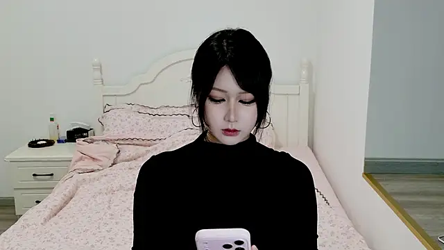The icy moon online show from 05.23.26
