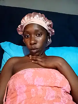 Snapshot of sexysmalldaily04 chatting on 11.23.25 sexysmalldaily04 online show from 11.23.25