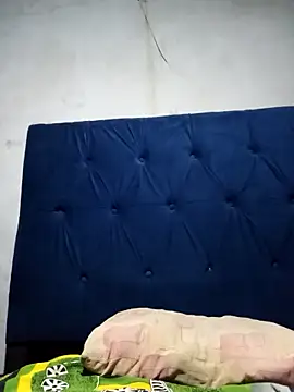 Snapshot of sexysmalldaily04 chatting on 02.07.26 sexysmalldaily04 online show from 02.07.26