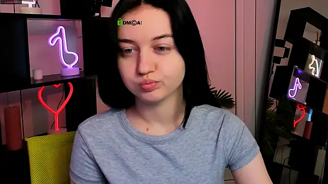 miki ti online show from 11.19.25