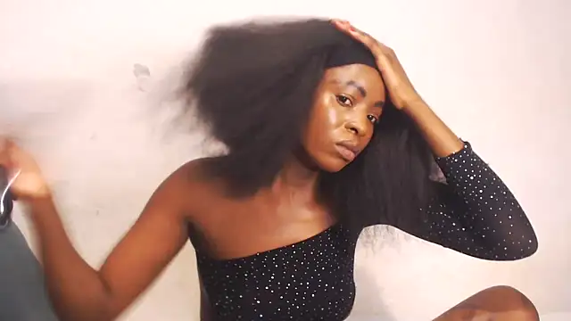 Snapshot of TallEbonyBabe chatting on 02.09.26 TallEbonyBabe online show from 02.09.26