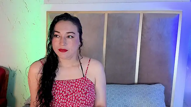 Elizabeth bennett 6 online show from 11.03.25