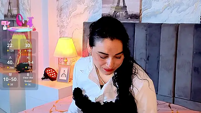 Elizabeth bennett 6 online show from 12.21.25