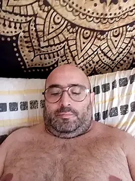 Snapshot of tujuguetehumillante chatting on 10.16.25 tujuguetehumillante online show from 10.16.25