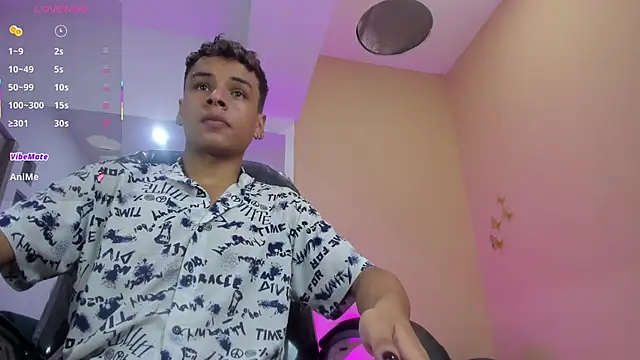 Snapshot of Xavier_Fox___ chatting on 03.03.26 Xavier Fox online show from 03.03.26