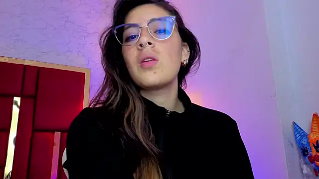 moon winy online show from 05.15.26