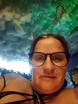 Snapshot of Sweetsugar22678 chatting on 11.04.25 Sweetsugar22678 online show from 11.04.25