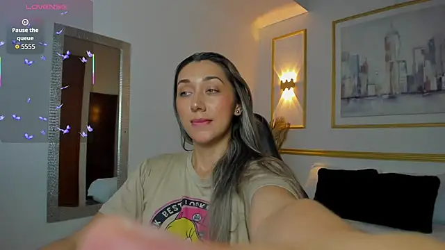 karlyy  online show from 12.05.25