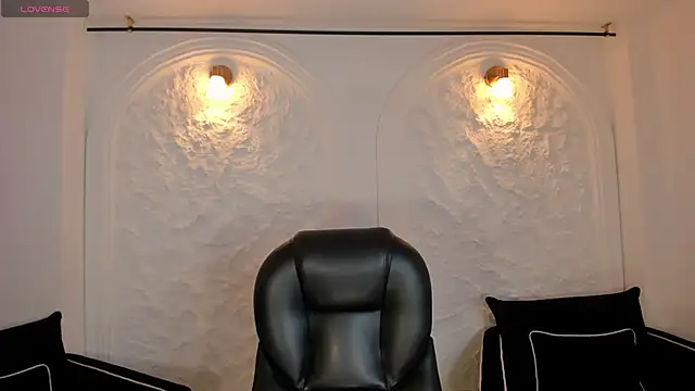 Snapshot of CelesteMoonX chatting on 02.01.26 CelesteMoonX online show from 02.01.26