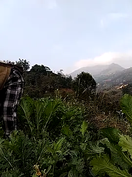 Snapshot of omai-ngot chatting on 01.19.26 omai-ngot online show from 01.19.26