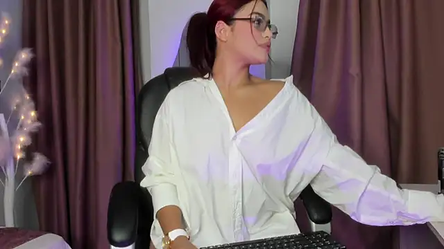 camila  bouzas online show from 03.27.26