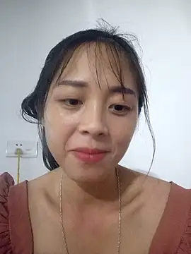 mochi suka online show from 10.21.25