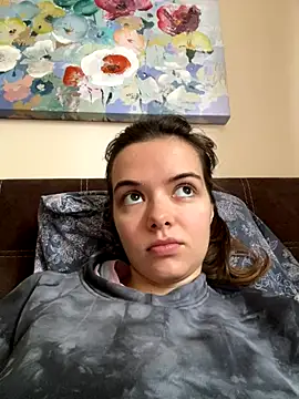 Snapshot of AForgottenElf chatting on 10.25.25 AForgottenElf online show from 10.25.25