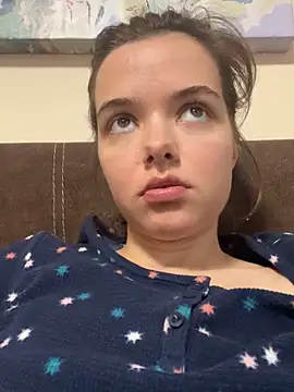 Snapshot of AForgottenElf chatting on 10.28.25 AForgottenElf online show from 10.28.25