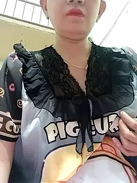 Liveloveyou online show from 10.18.25