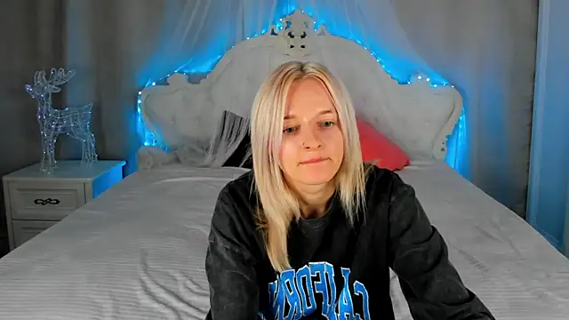AlessaKiss online show from 05.04.26