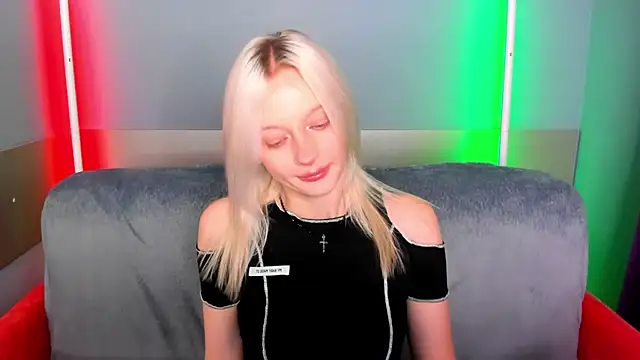 Snapshot of AlessaKiss chatting on 07.03.26 AlessaKiss online show from 07.03.26