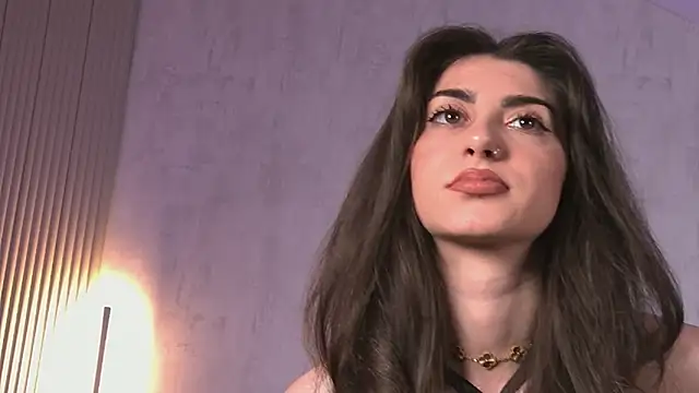 KaraNoir online show from 10.27.25