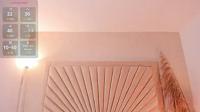 Snapshot of Emma_duff chatting on 11.08.25 Emma duff online show from 11.08.25