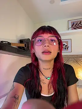 Emma duff online show from 04.16.26