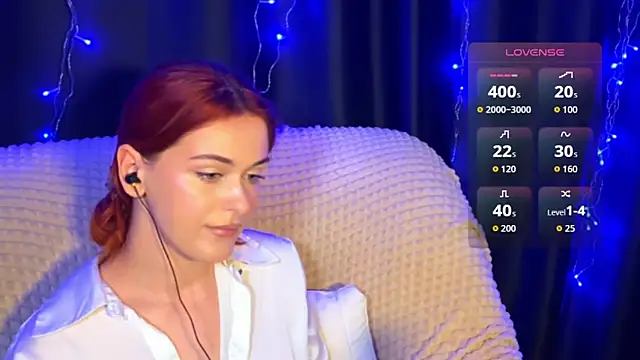 Snapshot of Veksal1a chatting on 05.25.26 Veksal1a online show from 05.25.26