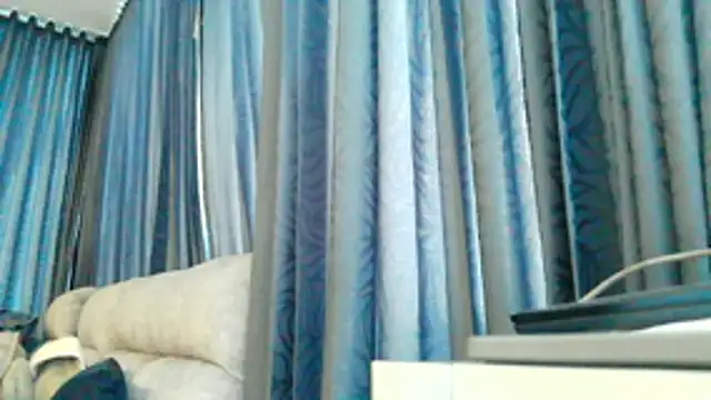 Snapshot of RollinGirl_ chatting on 10.28.25 RollinGirl  online show from 10.28.25