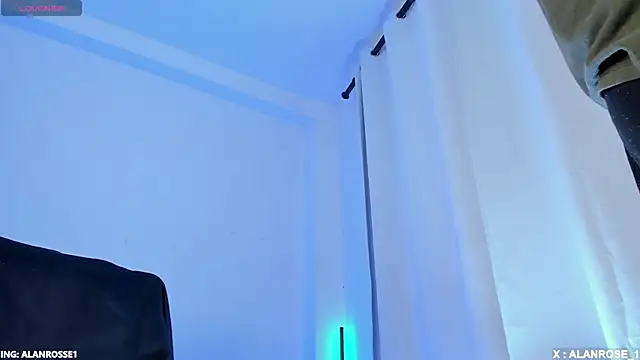 AlanRose01 online show from 12.20.25