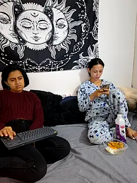 emily n abby online show from 07.06.26