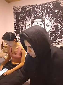 emily n abby online show from 07.21.26