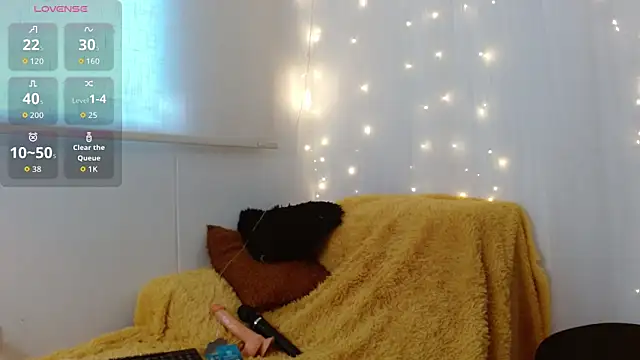 Snapshot of sharon_ivanna12 chatting on 11.07.25 sharon ivanna12 online show from 11.07.25