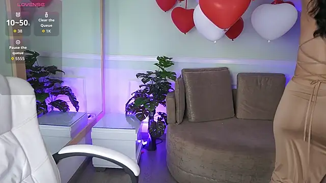 EmilyTurneer online show from 02.21.26