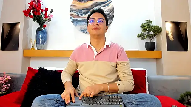 JohnBelRose online show from 11.04.25