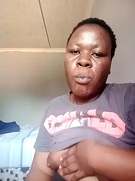 Roronae online show from 03.18.26