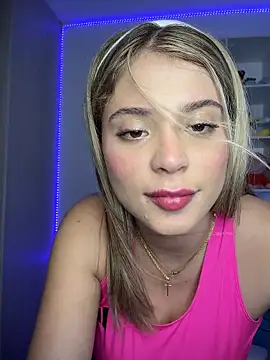 Snapshot of _Alicee_1 chatting on 11.15.25 Alicee 1 online show from 11.15.25