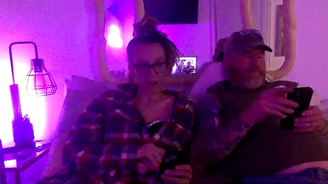 Reddreadfun online show from 10.17.25