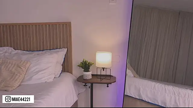 Little Emma 11 online show from 05.24.26