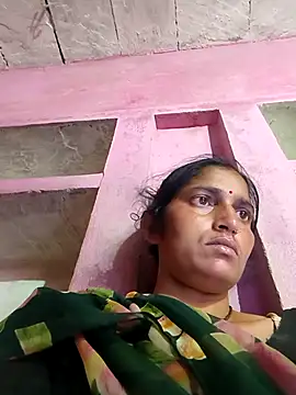 Snapshot of Pooja_shre chatting on 04.07.26 Pooja shre online show from 04.07.26