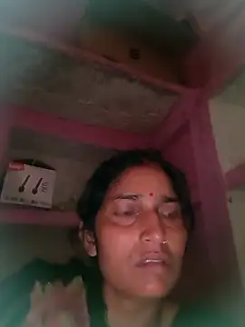 Snapshot of Pooja_shre chatting on 04.08.26 Pooja shre online show from 04.08.26