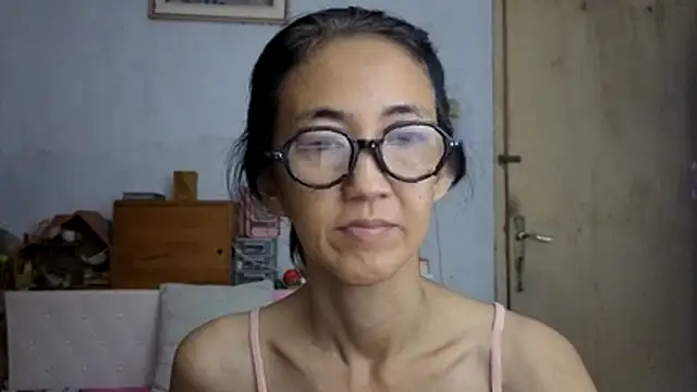 princessD077 online show from 04.30.26