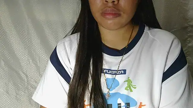 Snapshot of ChubbyButty chatting on 11.22.25 ChubbyButty online show from 11.22.25