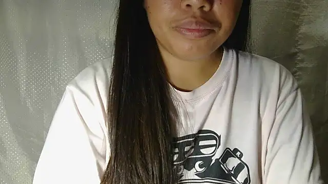 Snapshot of ChubbyButty chatting on 11.24.25 ChubbyButty online show from 11.24.25